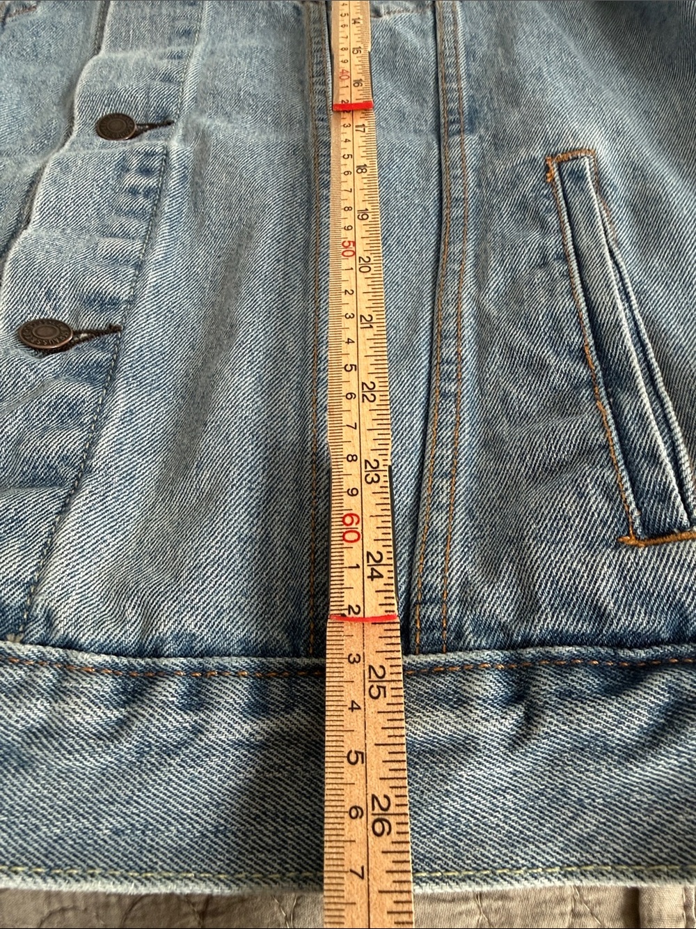 Levi's Men's XL Light Wash Denim Trucker Jean Jacket Classic Button Front - Picture 12 of 13